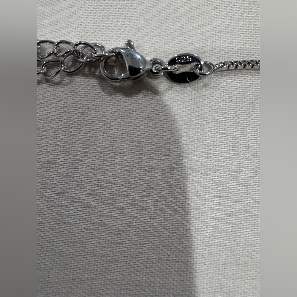Sterling Silver Women’s Elegant Blue and Silver Pendant Necklace New - Picture 3 of 4